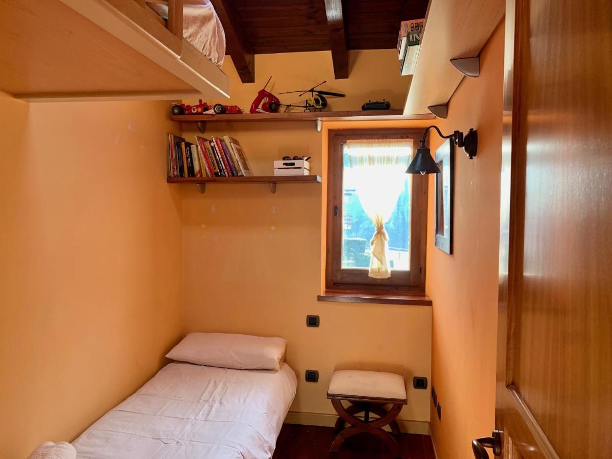 הוילה Riu de Cerdanya Casa Riu מראה חיצוני תמונה